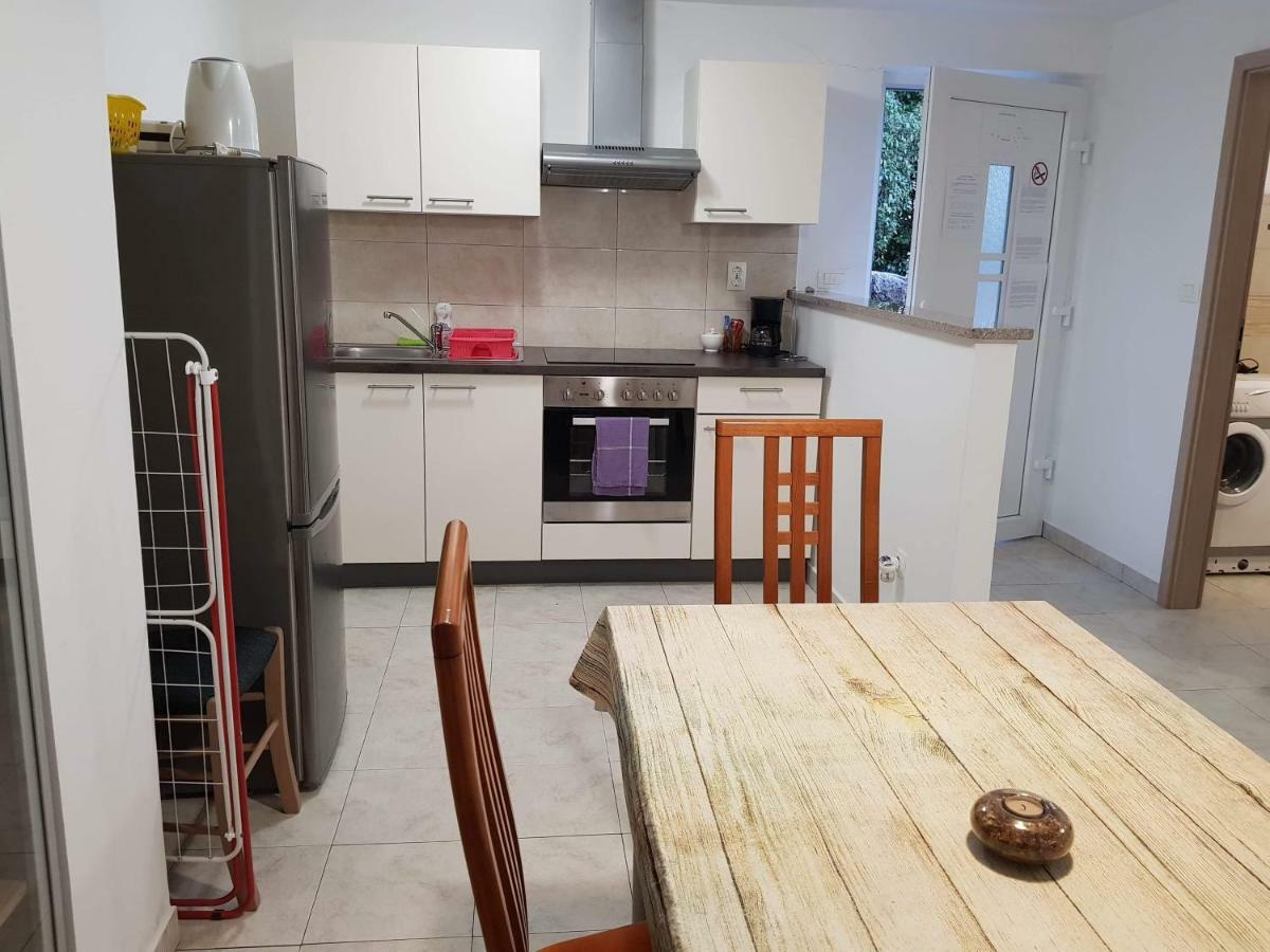 Apartment Natali Brseč 외부 사진